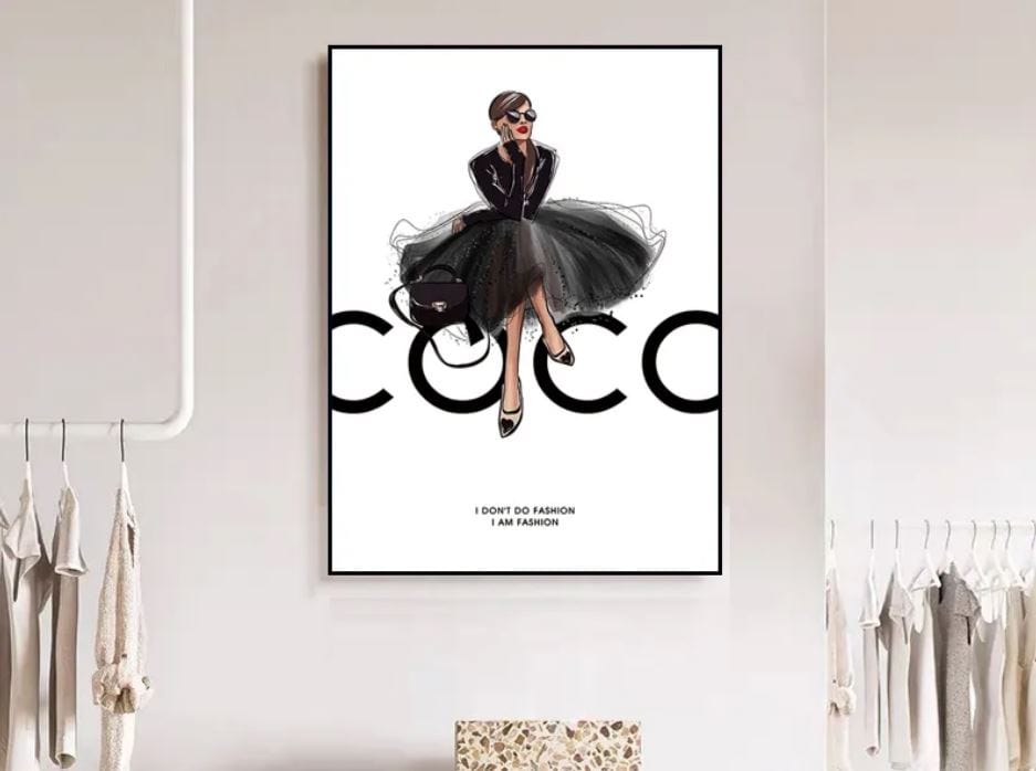 Chic Perfume Women's Fashion Art Prints for Elegant Luxury Style Room Décor