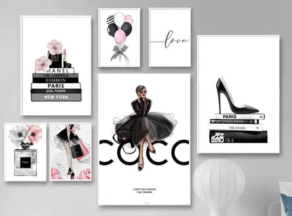 Chic Perfume Women's Fashion Art Prints for Elegant Luxury Style Room Décor