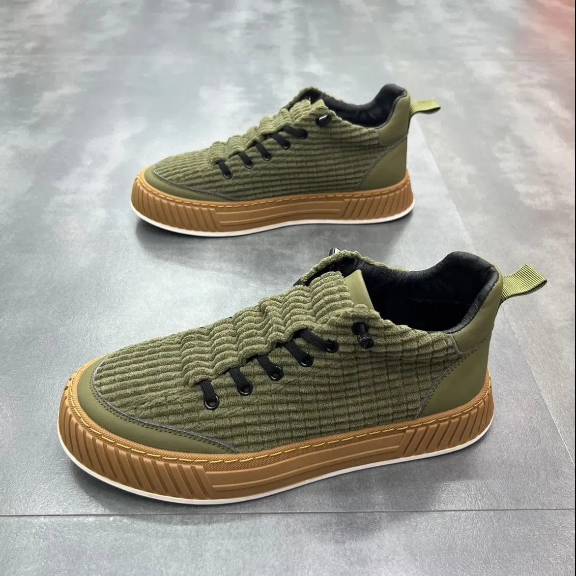 green / 39 New Men's Casual Shoes Fashion Thick Sole Sneakers Flat Non-slip Sports Running Shoes Comfortable High Top Men's Shoes