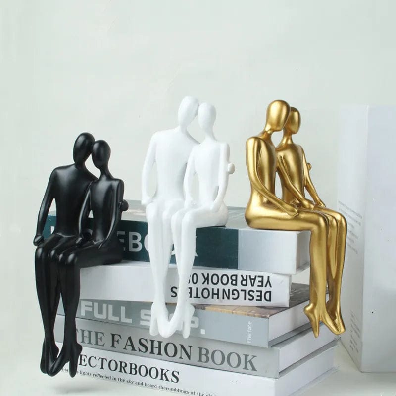 Romantic Couple Premium Resin Figurines Sculpture for Elegant Home Décor