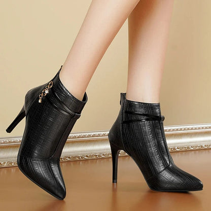 Women's Sexy Pointed Toe Stiletto Heels Ankle Boots Plus Size Autumn Winter Warm Short Plush Booties PU Leather Botas Mujer 2023